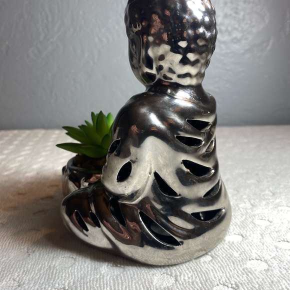 Buddha Statue & Planter Plant Pot - Picture 6 of 11